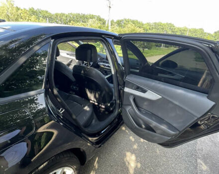 Черный Ауди А4, объемом двигателя 2.02 л и пробегом 120 тыс. км за 18600 $, фото 11 на Automoto.ua