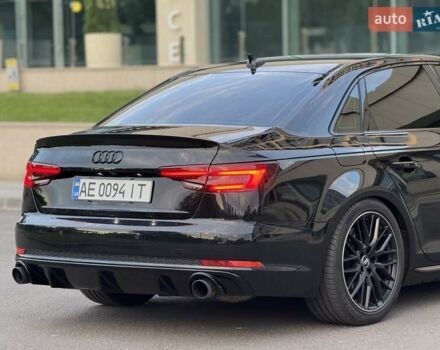 Чорний Ауді А4, об'ємом двигуна 1.98 л та пробігом 95 тис. км за 25999 $, фото 8 на Automoto.ua