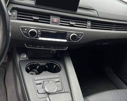 Черный Ауди А4, объемом двигателя 1.98 л и пробегом 61 тыс. км за 19850 $, фото 54 на Automoto.ua