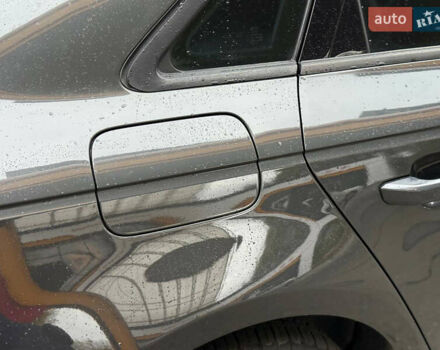 Черный Ауди А4, объемом двигателя 2 л и пробегом 260 тыс. км за 15299 $, фото 26 на Automoto.ua