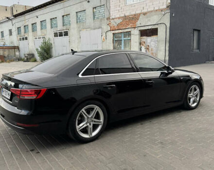 Ауді А4 2017 у Сумах на Automoto.ua Чорний Ауді А4, об'ємом двигуна 1.97 л та пробігом 197 тис. км за 24000 $, фото 9 на Automoto.ua