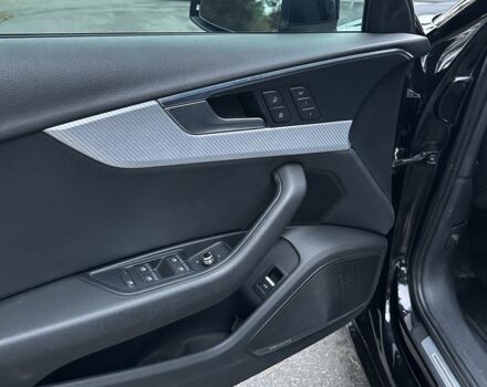 Черный Ауди А4, объемом двигателя 2 л и пробегом 195 тыс. км за 21999 $, фото 17 на Automoto.ua