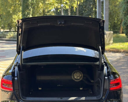 Черный Ауди А4, объемом двигателя 1.98 л и пробегом 175 тыс. км за 22000 $, фото 7 на Automoto.ua