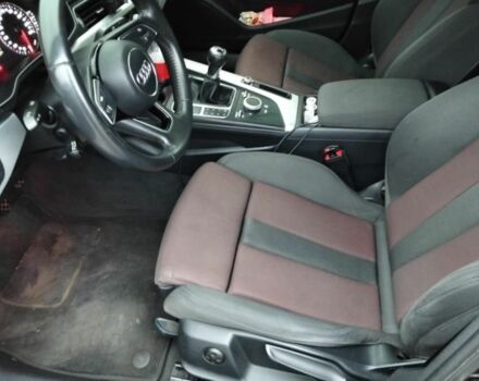 Чорний Ауді А4, об'ємом двигуна 2 л та пробігом 280 тис. км за 19500 $, фото 3 на Automoto.ua