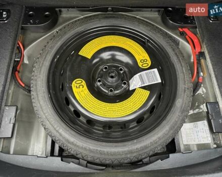 Чорний Ауді А4, об'ємом двигуна 1.98 л та пробігом 198 тис. км за 15900 $, фото 10 на Automoto.ua