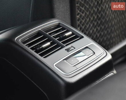 Черный Ауди А4, объемом двигателя 2 л и пробегом 169 тыс. км за 16150 $, фото 47 на Automoto.ua