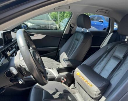 Черный Ауди А4, объемом двигателя 1.4 л и пробегом 106 тыс. км за 20999 $, фото 5 на Automoto.ua