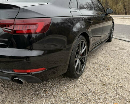 Черный Ауди А4, объемом двигателя 1.98 л и пробегом 126 тыс. км за 21000 $, фото 8 на Automoto.ua