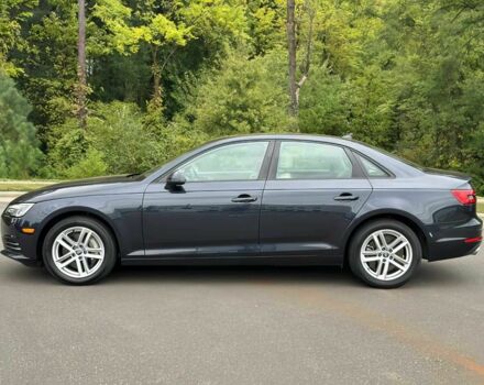 Черный Ауди А4, объемом двигателя 2 л и пробегом 55 тыс. км за 6000 $, фото 2 на Automoto.ua