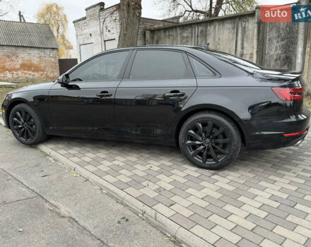 Черный Ауди А4, объемом двигателя 2 л и пробегом 175 тыс. км за 15500 $, фото 10 на Automoto.ua
