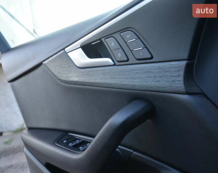 Черный Ауди А4, объемом двигателя 2 л и пробегом 169 тыс. км за 16950 $, фото 39 на Automoto.ua