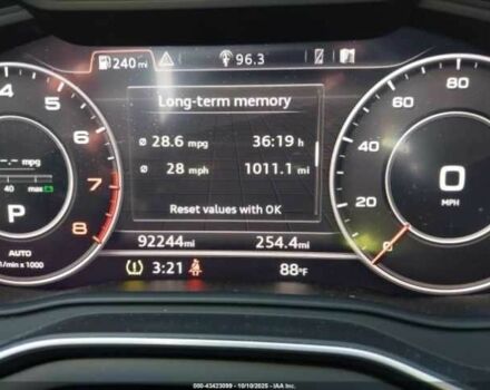 Черный Ауди А4, объемом двигателя 2 л и пробегом 92 тыс. км за 14500 $, фото 6 на Automoto.ua