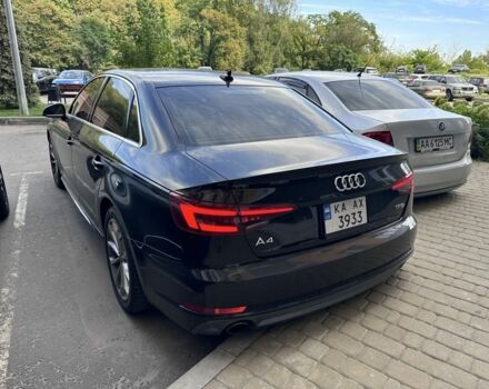 Черный Ауди А4, объемом двигателя 2 л и пробегом 212 тыс. км за 15999 $, фото 6 на Automoto.ua