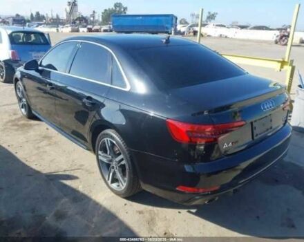 Черный Ауди А4, объемом двигателя 2 л и пробегом 56 тыс. км за 4300 $, фото 2 на Automoto.ua