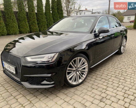 Чорний Ауді А4, об'ємом двигуна 1.98 л та пробігом 103 тис. км за 16450 $, фото 4 на Automoto.ua