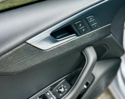 Черный Ауди А4, объемом двигателя 1.98 л и пробегом 137 тыс. км за 20300 $, фото 24 на Automoto.ua