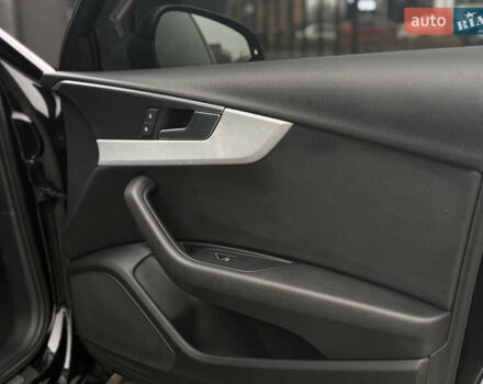 Черный Ауди А4, объемом двигателя 2 л и пробегом 188 тыс. км за 16700 $, фото 10 на Automoto.ua