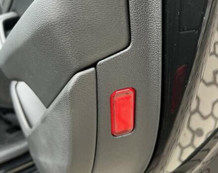 Черный Ауди А4, объемом двигателя 1.98 л и пробегом 61 тыс. км за 19850 $, фото 98 на Automoto.ua