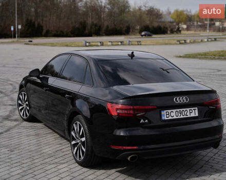 Черный Ауди А4, объемом двигателя 1.98 л и пробегом 123 тыс. км за 18000 $, фото 12 на Automoto.ua