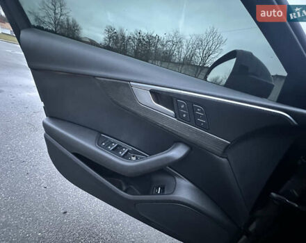 Чорний Ауді А4, об'ємом двигуна 2 л та пробігом 104 тис. км за 20500 $, фото 12 на Automoto.ua