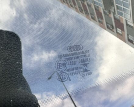 Черный Ауди А4, объемом двигателя 2 л и пробегом 212 тыс. км за 15999 $, фото 8 на Automoto.ua