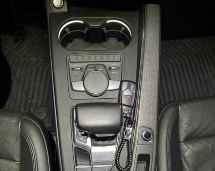 Черный Ауди А4, объемом двигателя 2 л и пробегом 109 тыс. км за 20000 $, фото 13 на Automoto.ua