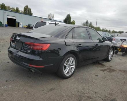 Черный Ауди А4, объемом двигателя 2 л и пробегом 125 тыс. км за 4500 $, фото 2 на Automoto.ua