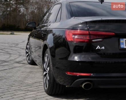 Черный Ауди А4, объемом двигателя 1.98 л и пробегом 123 тыс. км за 18000 $, фото 9 на Automoto.ua