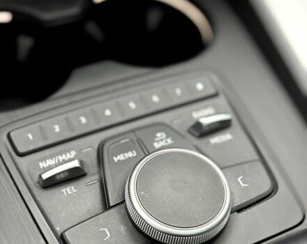 Черный Ауди А4, объемом двигателя 1.98 л и пробегом 132 тыс. км за 17500 $, фото 13 на Automoto.ua