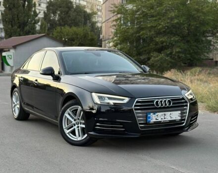 Черный Ауди А4, объемом двигателя 2 л и пробегом 110 тыс. км за 18000 $, фото 2 на Automoto.ua