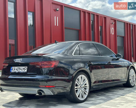 Черный Ауди А4, объемом двигателя 1.98 л и пробегом 129 тыс. км за 21000 $, фото 4 на Automoto.ua