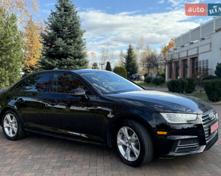 Чорний Ауді А4, об'ємом двигуна 2 л та пробігом 195 тис. км за 16300 $, фото 6 на Automoto.ua