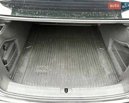 Черный Ауди А4, объемом двигателя 2 л и пробегом 126 тыс. км за 17700 $, фото 45 на Automoto.ua