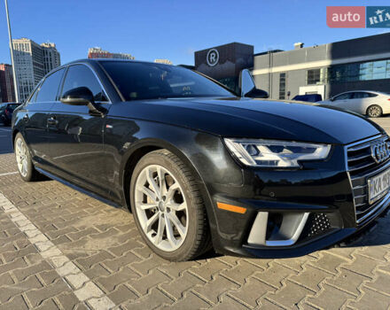 Черный Ауди А4, объемом двигателя 1.98 л и пробегом 64 тыс. км за 26000 $, фото 6 на Automoto.ua