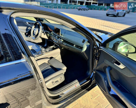 Черный Ауди А4, объемом двигателя 1.98 л и пробегом 64 тыс. км за 26000 $, фото 5 на Automoto.ua