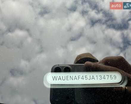 Ауді А4 2018 у Києві на Automoto.ua Чорний Ауді А4, об'ємом двигуна 1.98 л та пробігом 118 тис. км за 22200 $, фото 34 на Automoto.ua