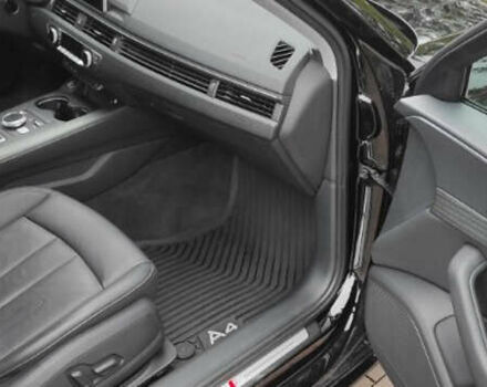 Ауді А4 2018 у Тернополі на Automoto.ua Чорний Ауді А4, об'ємом двигуна 1.98 л та пробігом 153 тис. км за 18000 $, фото 6 на Automoto.ua