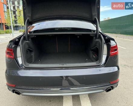 Чорний Ауді А4, об'ємом двигуна 2 л та пробігом 90 тис. км за 26500 $, фото 27 на Automoto.ua