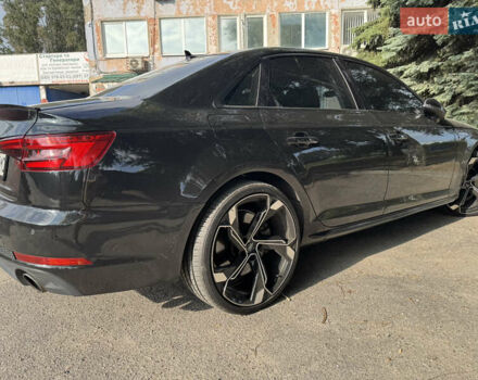 Черный Ауди А4, объемом двигателя 1.98 л и пробегом 185 тыс. км за 21900 $, фото 3 на Automoto.ua