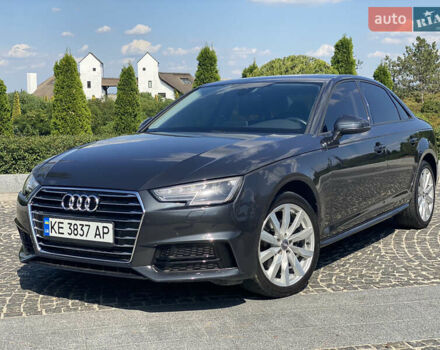 Чорний Ауді А4, об'ємом двигуна 1.98 л та пробігом 122 тис. км за 19600 $, фото 2 на Automoto.ua