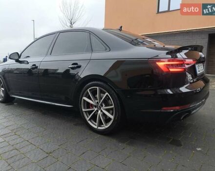 Черный Ауди А4, объемом двигателя 2 л и пробегом 127 тыс. км за 19999 $, фото 13 на Automoto.ua