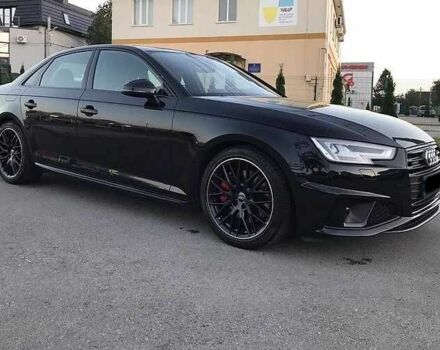 Черный Ауди А4, объемом двигателя 2 л и пробегом 35 тыс. км за 14000 $, фото 7 на Automoto.ua
