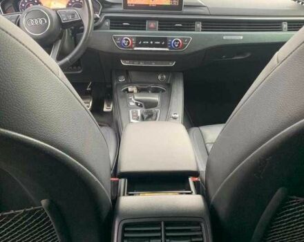 Черный Ауди А4, объемом двигателя 2 л и пробегом 140 тыс. км за 14100 $, фото 5 на Automoto.ua