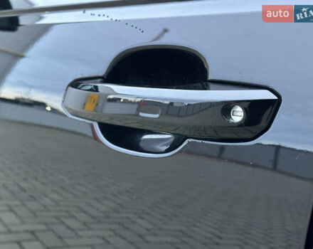 Чорний Ауді А4, об'ємом двигуна 1.97 л та пробігом 205 тис. км за 20999 $, фото 11 на Automoto.ua