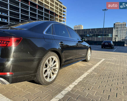 Черный Ауди А4, объемом двигателя 1.98 л и пробегом 64 тыс. км за 26000 $, фото 4 на Automoto.ua