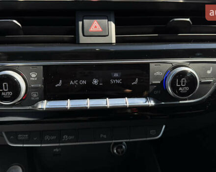 Ауди А4 2018 в Киеве на Automoto.ua Черный Ауди А4, объемом двигателя 1.98 л и пробегом 66 тыс. км за 28000 $, фото 9 на Automoto.ua