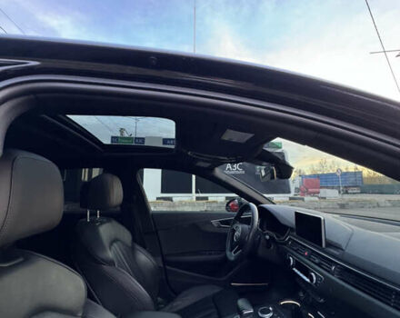 Черный Ауди А4, объемом двигателя 1.98 л и пробегом 129 тыс. км за 21000 $, фото 12 на Automoto.ua