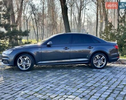 Чорний Ауді А4, об'ємом двигуна 1.98 л та пробігом 110 тис. км за 18999 $, фото 5 на Automoto.ua