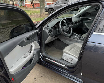 Черный Ауди А4, объемом двигателя 2 л и пробегом 186 тыс. км за 21000 $, фото 4 на Automoto.ua