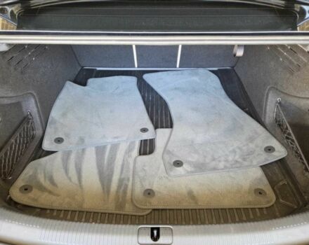 Чорний Ауді А4, об'ємом двигуна 2 л та пробігом 56 тис. км за 11650 $, фото 8 на Automoto.ua